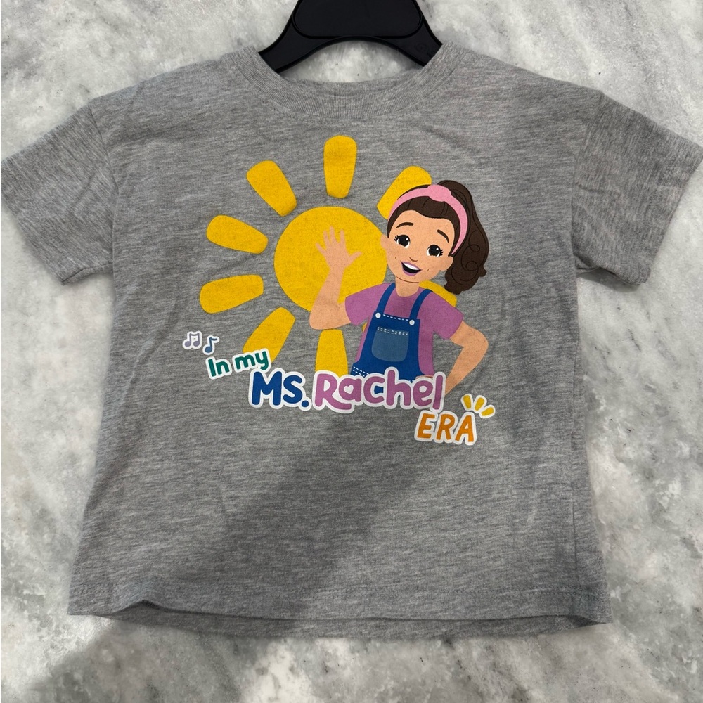 Ms. Rachel Gray Graphic Tee with Sun Illustration - Kids Short Sleeve